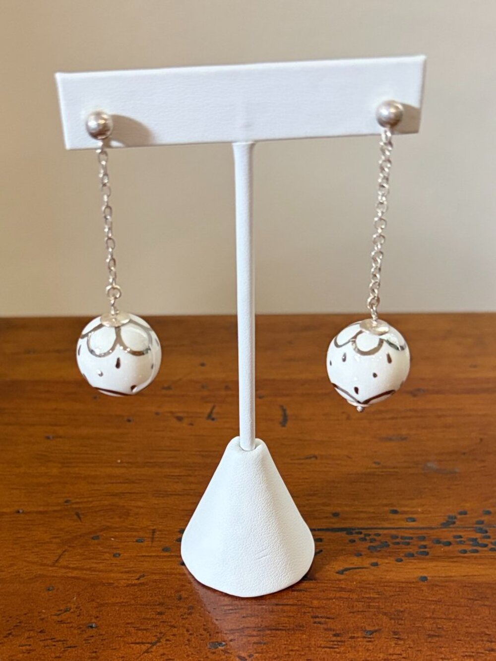 AC .925 Sterling Silver Chain and Ball Earrings - Picture 2 of 9